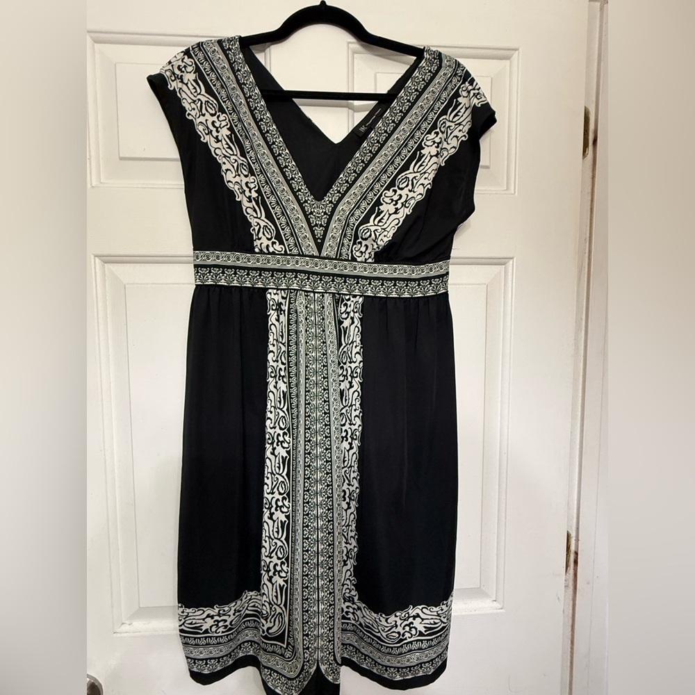 INC International Concepts Black and White Garment - Picture 5 of 5